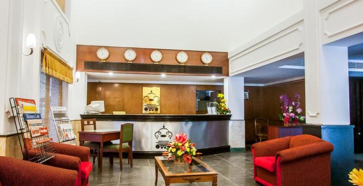 Hotel Chariot Chennai Bagian luar foto