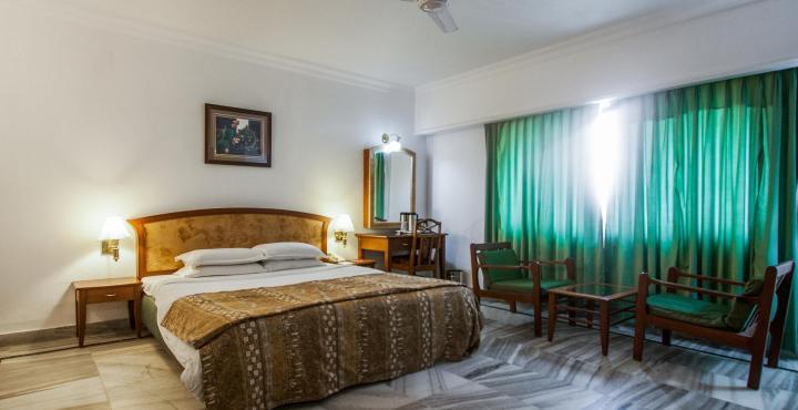 Hotel Chariot Chennai Bagian luar foto